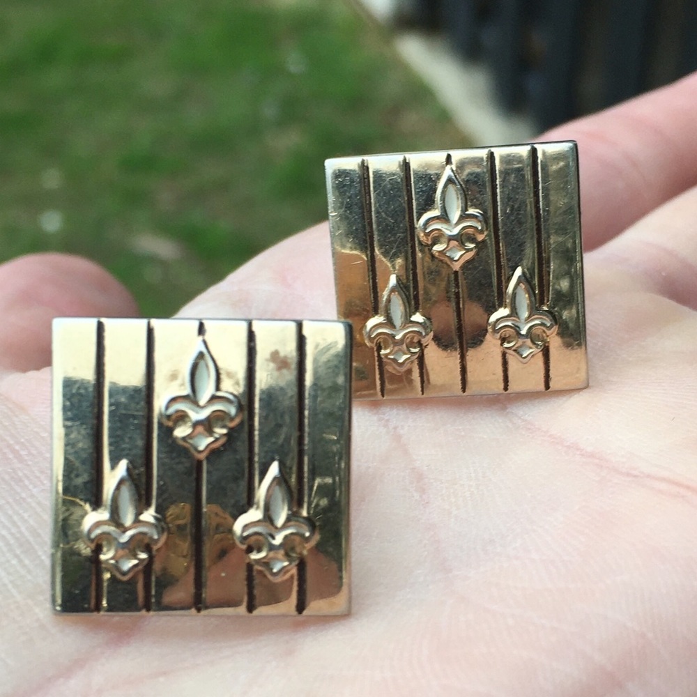 Vintage Swank Fleur De LIS Cuff Links